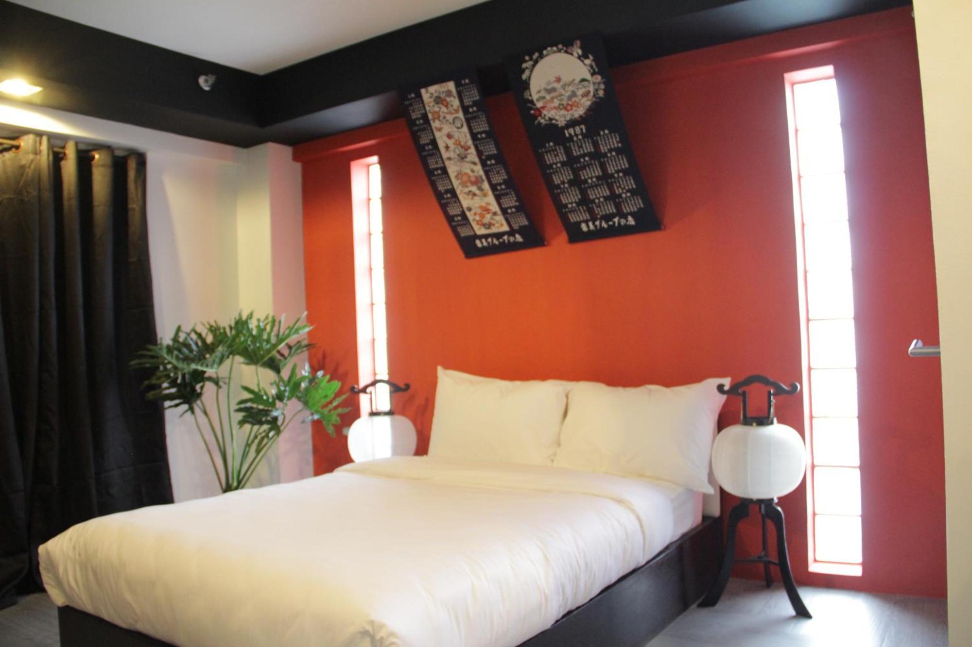 Havitat Boutique Hotel Makati City Exterior photo